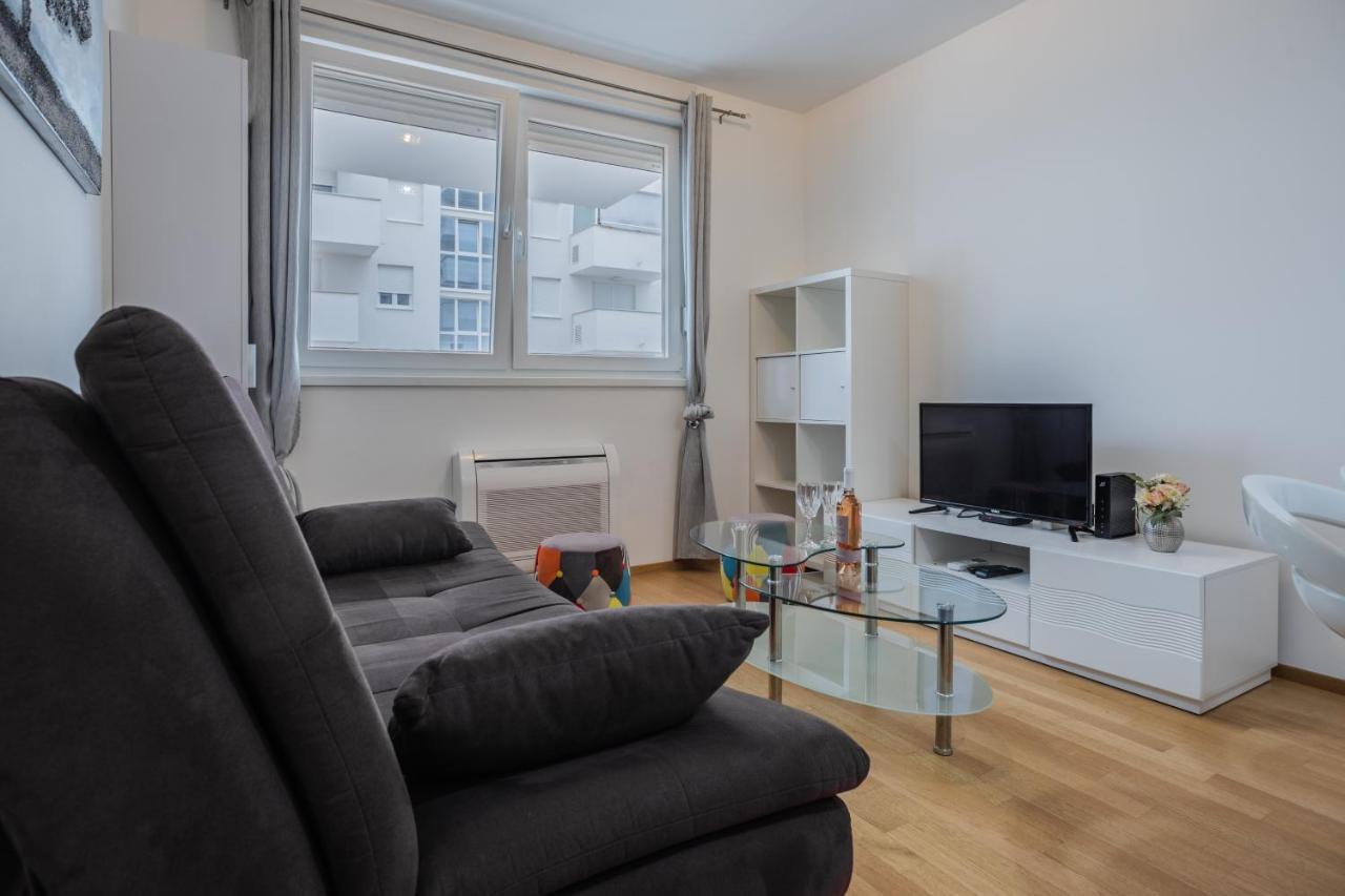 Ferienwohnung Dalmatino Zadar Exterior foto